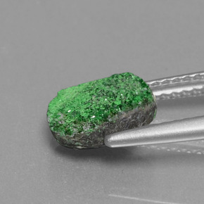 2.39 карата, натуральный Зеленый Уваровит Гранат Друзи, Необычная форма, Непрозрачный
