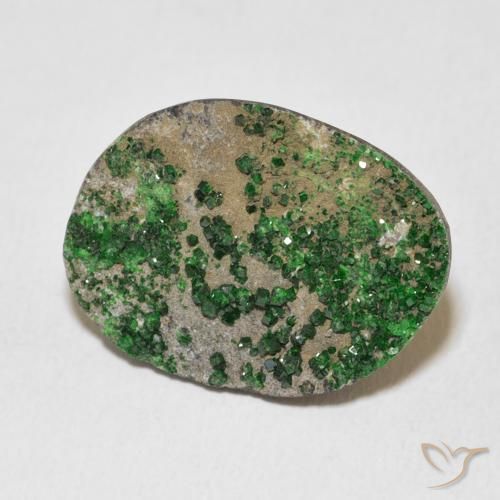 16.55 карата, натуральный Deep Earthy Green Уваровит Гранат Друзи, причудливая, Непрозрачный