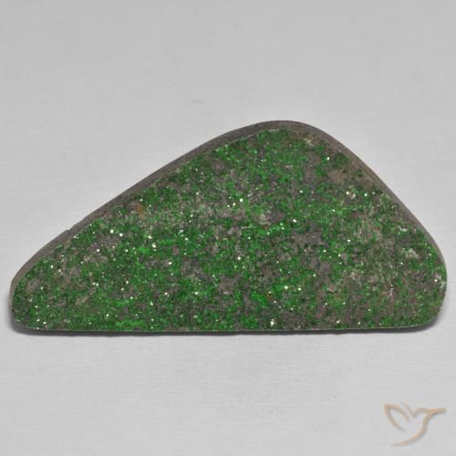 58.67ct Натуральный Темно-зеленый Уваровит Гранат Друзи, причудливая, Непрозрачный