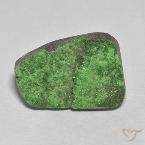 37.20ct Натуральный Сосновый зеленый Уваровит Гранат Друзи, причудливая, Непрозрачный
