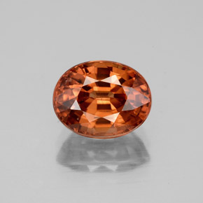 Натуральный оранжевый циркон 3,48 карата огранка овал, чистота VVS