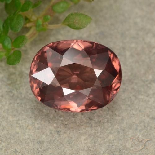 3.51ct Натуральный Темно-красный Циркон, Овал, VVS-VS